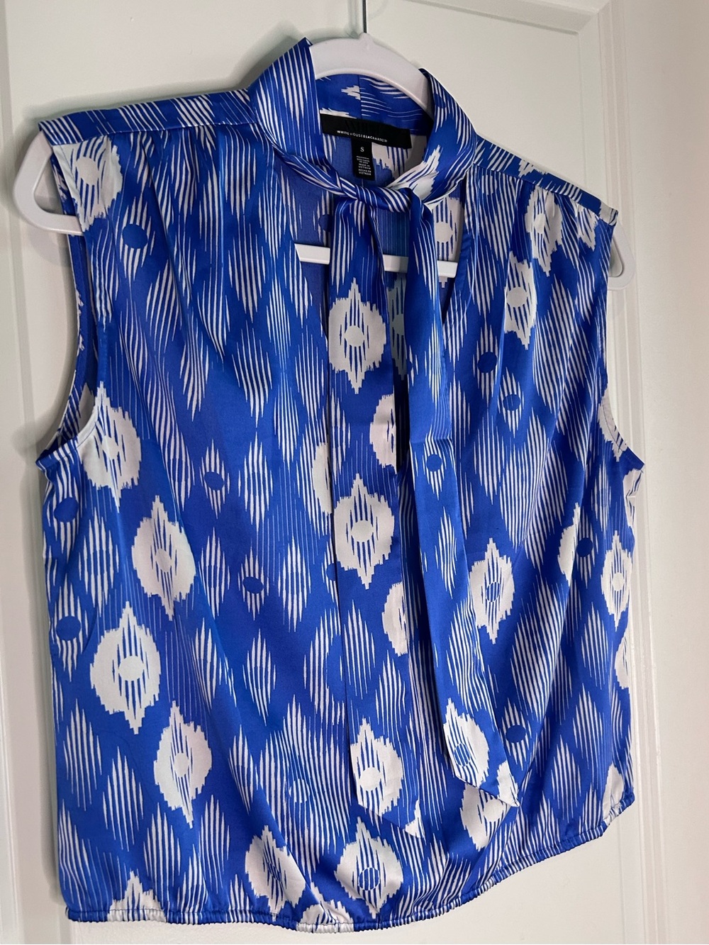 White House Black Market Blue Sleeveless Tie-Neck Top
